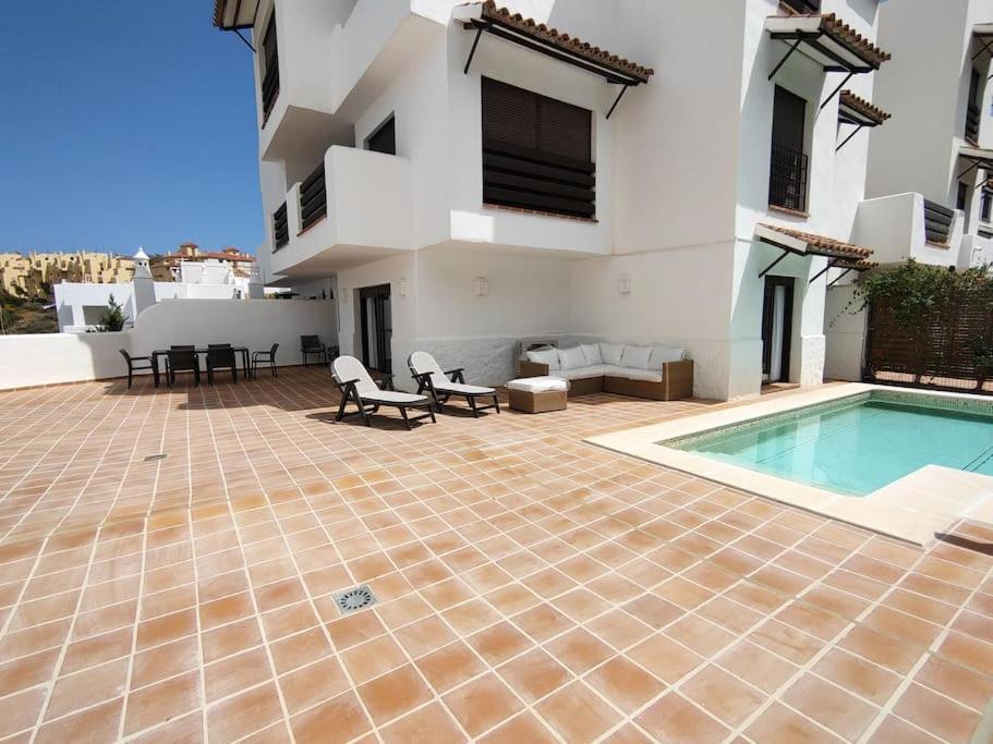Full Apartment With Private Pool Estepona Eksteriør billede